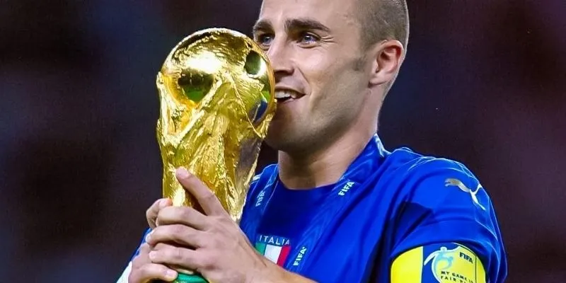 Đâu là cái tên xứng danh hậu vệ hay nhất lịch sự Marseile